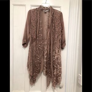 Dusty mauve lace kimono